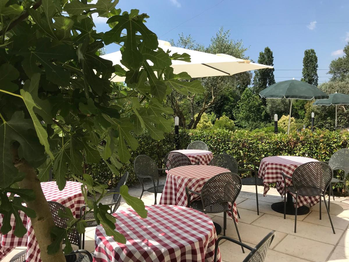 Agriturismo Corte Salandini Hotel Ponti sul Mincio Kültér fotó